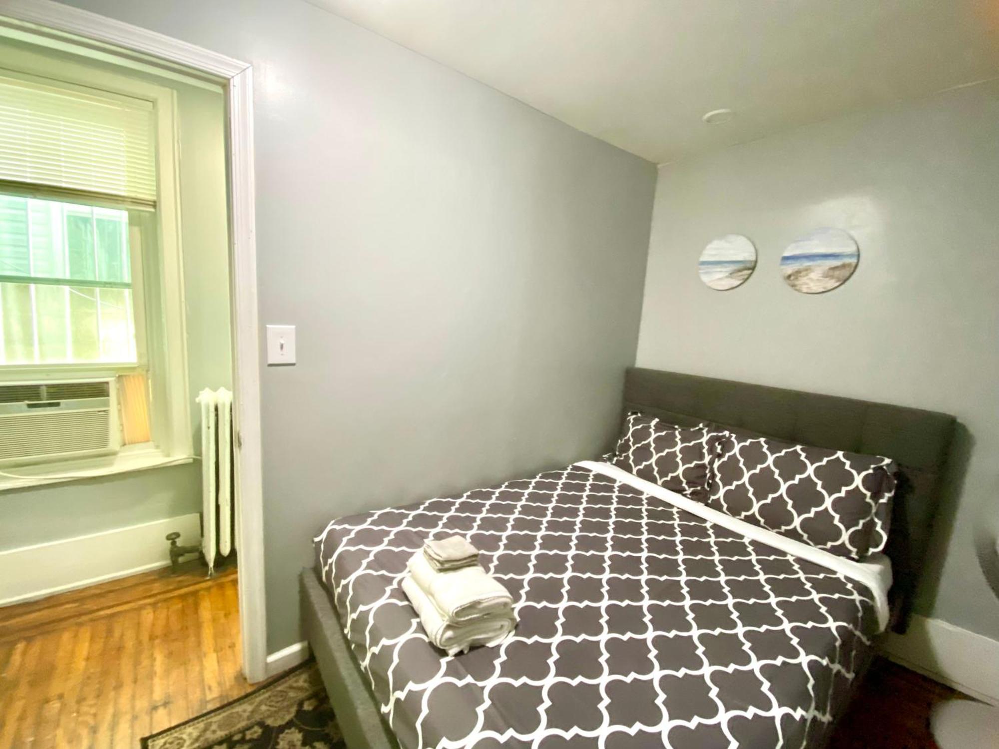 Clover 2900 - Apartment And Rooms With Private Bathroom Near Washington Ave South Philly Philadelphia Exterior photo